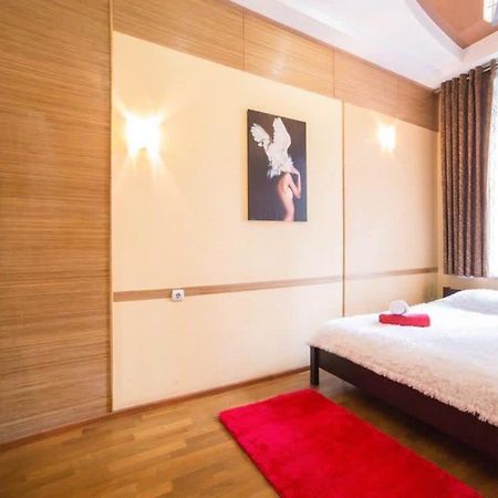 Rk Central Avenue Apartment Lviv Exterior photo
